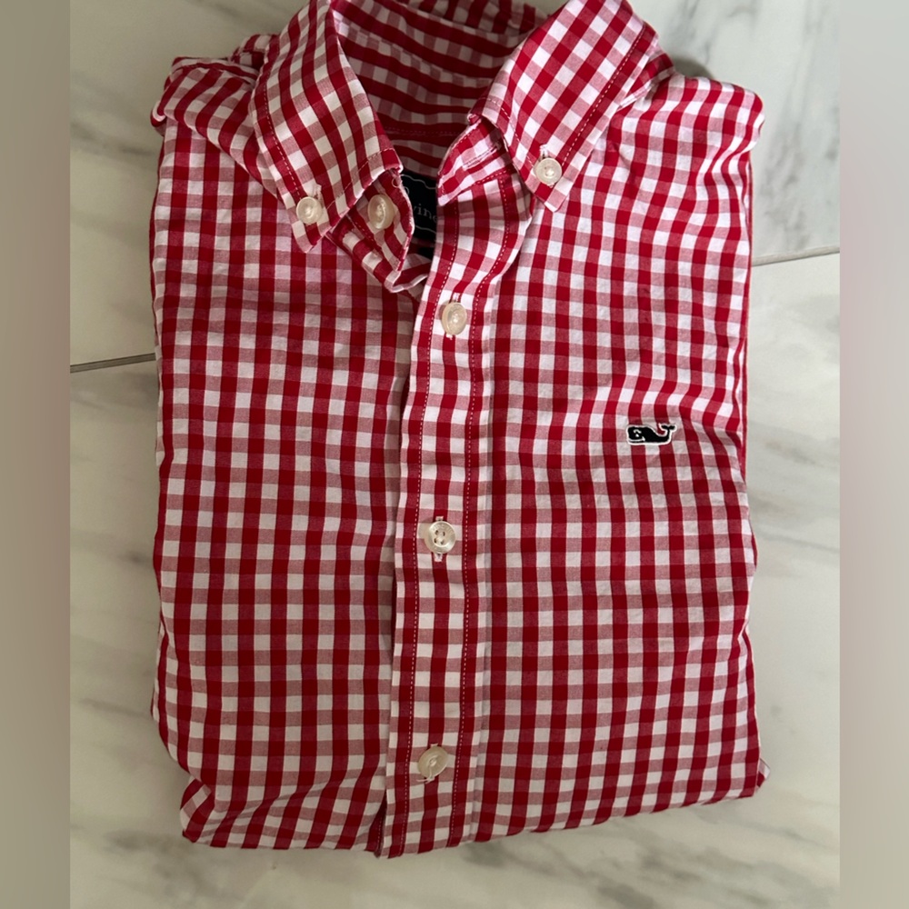 Vineyard Vines Boys button down size M - Picture 3 of 3